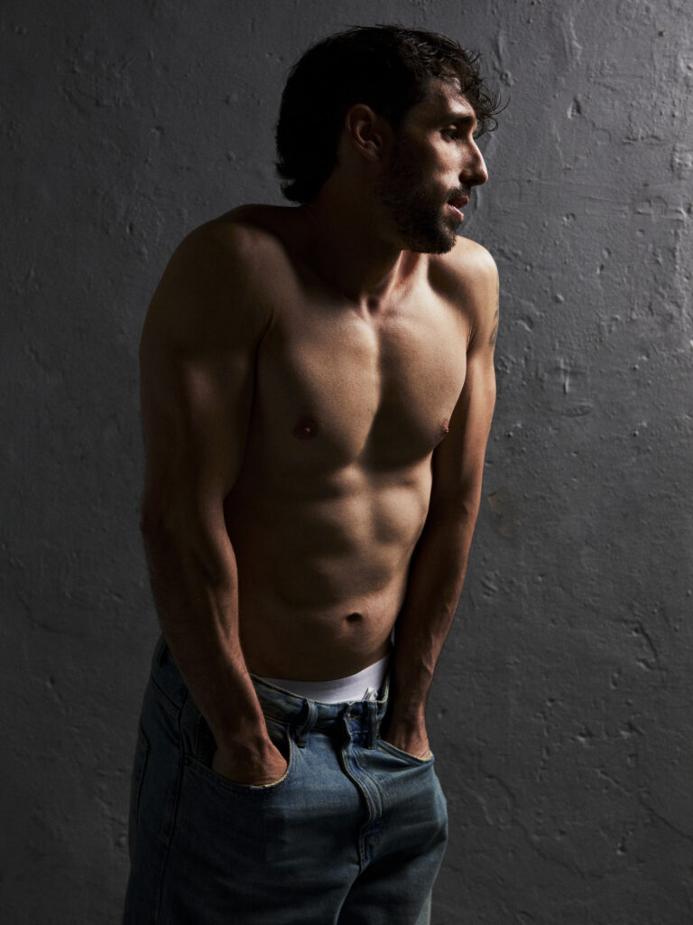 ANTONIO SIDES