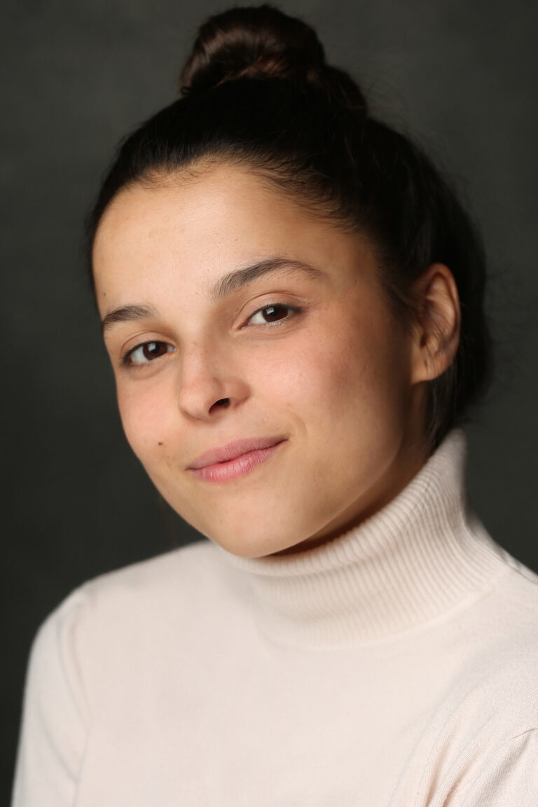 CARMEN ESCUDERO