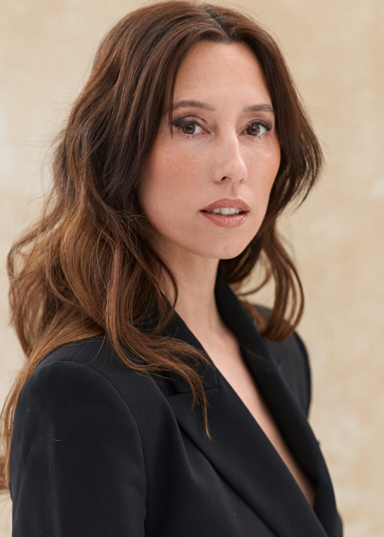 ISABEL DUGO