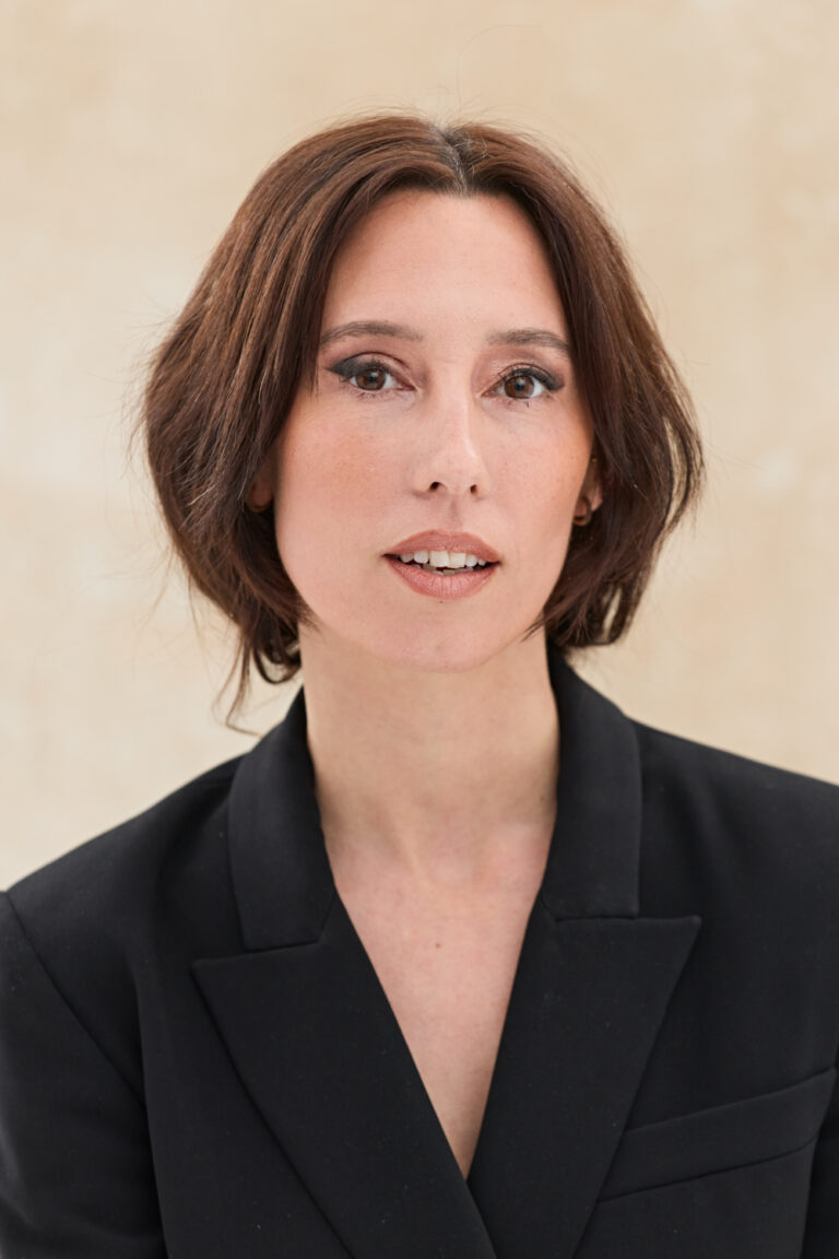 ISABEL DUGO