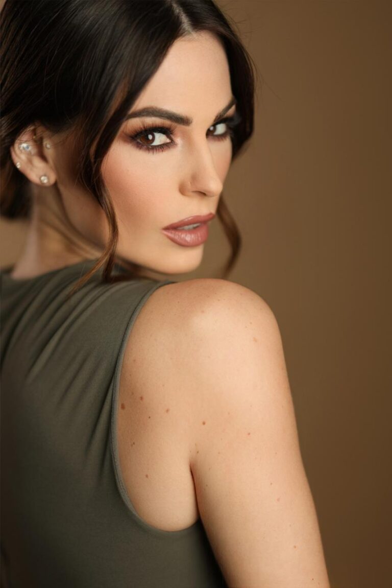 CARMEN MUGA