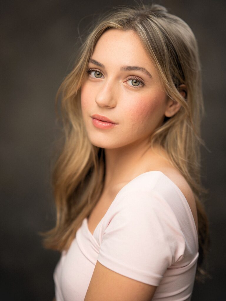 LAURA BELLIDO