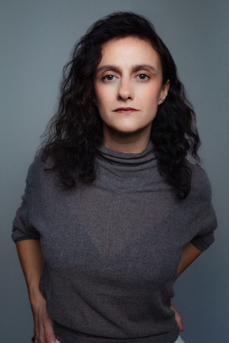 ADELA CASTAÑO